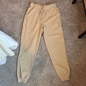 lululemon joggers NWOT